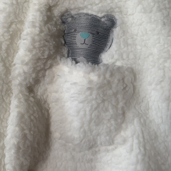 Fuzzy warm white onesie 0-3 months BNWT - Picture 2 of 5